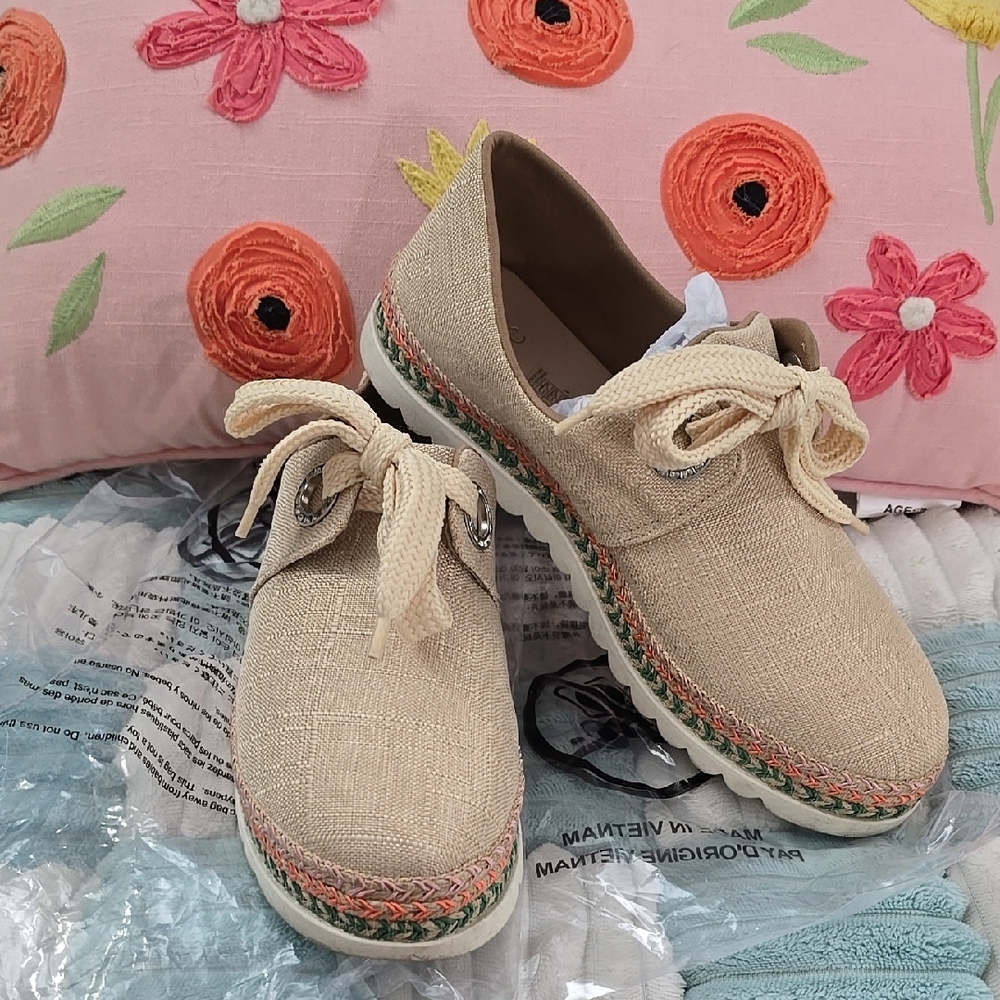 CLÈE: BRAZILIAN CASUAL SNEAKERS